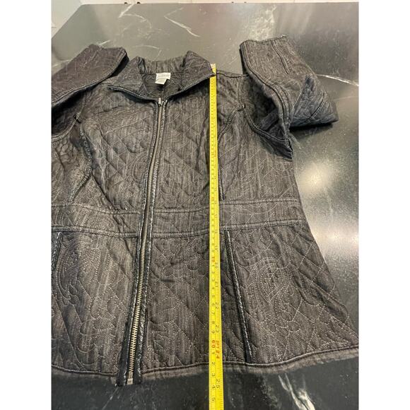 Chico's Charcoal  Black Floral Quilted Jacket Blazer 3/XL Faux Leather accents - Picture 10 of 13
